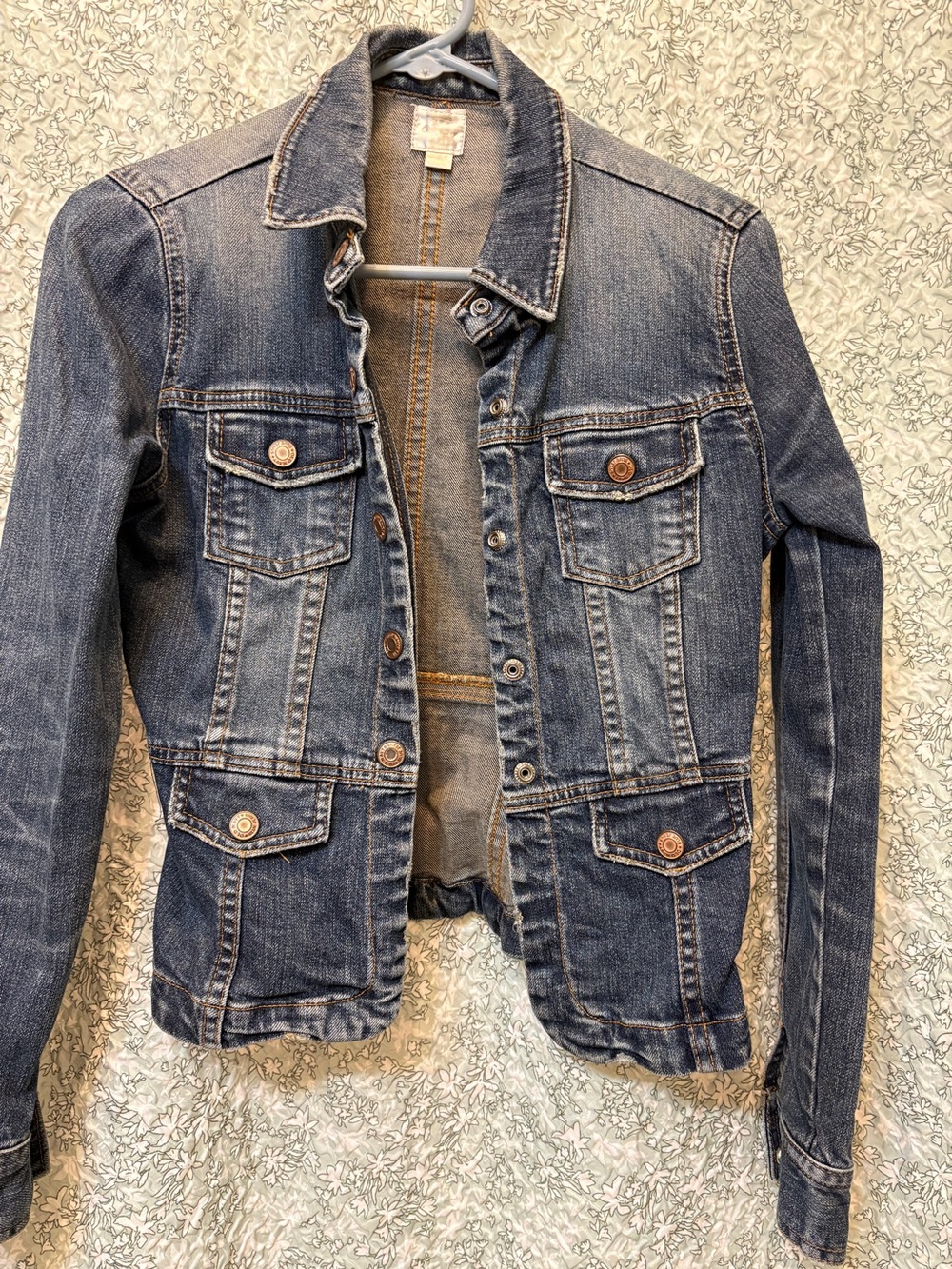 Vintage Old Navy Women’s Denim Jacket size small